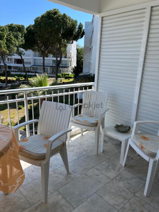 Çeşme Altınyunus Ve Boyalık Yakını Denize Sıfır Site İçinde Kiralık Daire 4