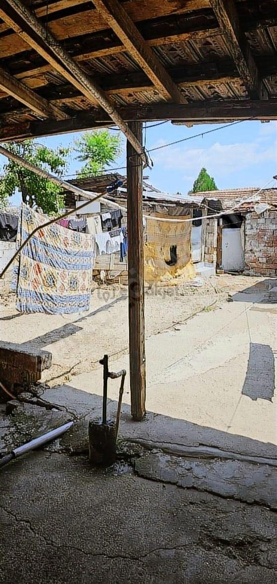 174m3kat İmarlı Cift Daire Yapılabilen Liseye Bitişik Müstakilev 4