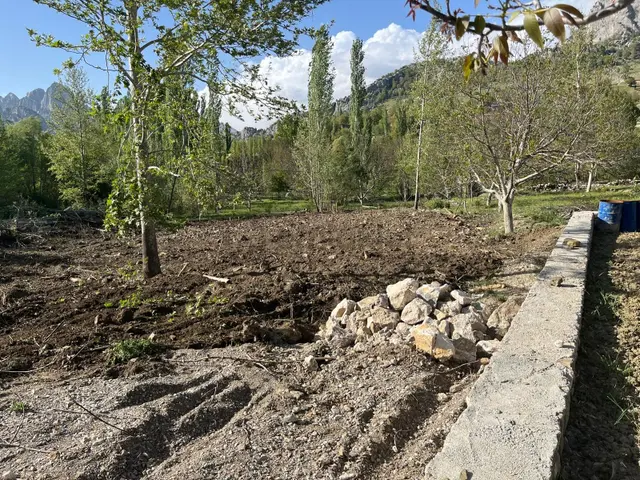 700 M² Satılık Çay Arası Sarımurt Mevki Yayla Yerimiz 1