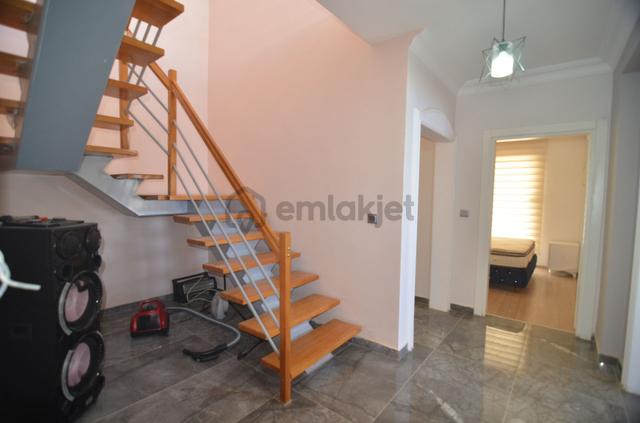 Alanya Bektaş Mah Deniz Manzaralı 4+1 Satılık Dubleks Daire 3
