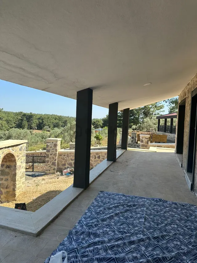 Acill Buca Kaynaklar Doğancılar'da 470m2 Arsa İçerisinde 2+1 Sıfır Taş Evli Satılık Bahçe 3