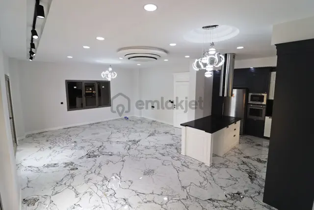 Altınoluk Ta Tasarım Harikası 650 M² Arsa İçerisinde 5+1 Villa 3