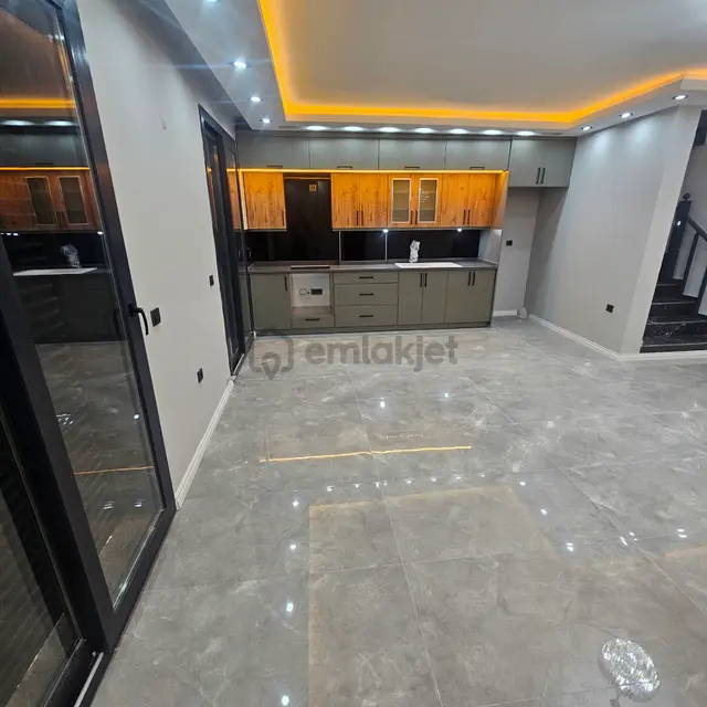 Didim Mavişehir'de Denize Yakın 3+1 Sıfır Villa 5
