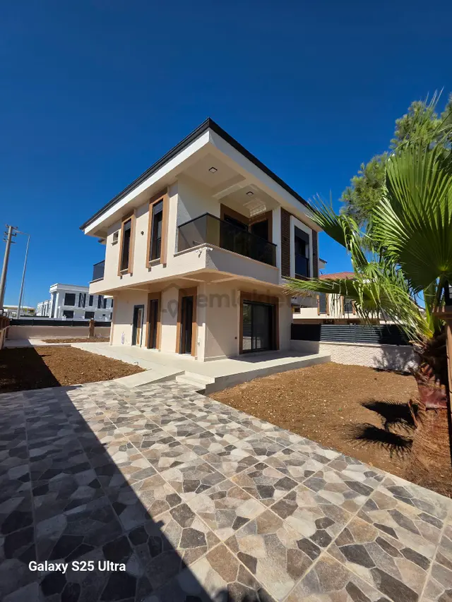 Didim Çamlık Mahallesi'nde Satılık Villa 1