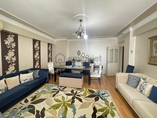 Eşiyok Gayrımenkul' Den Torbalı Da Bulvar Da Geniş Kullanışlı 3+1 Satılık Daire 2