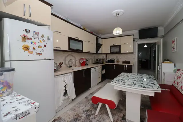 Akif'ten Elvankent Topçu'da Kalabalık Aileler İçin 4+1 Satılık Daire 4