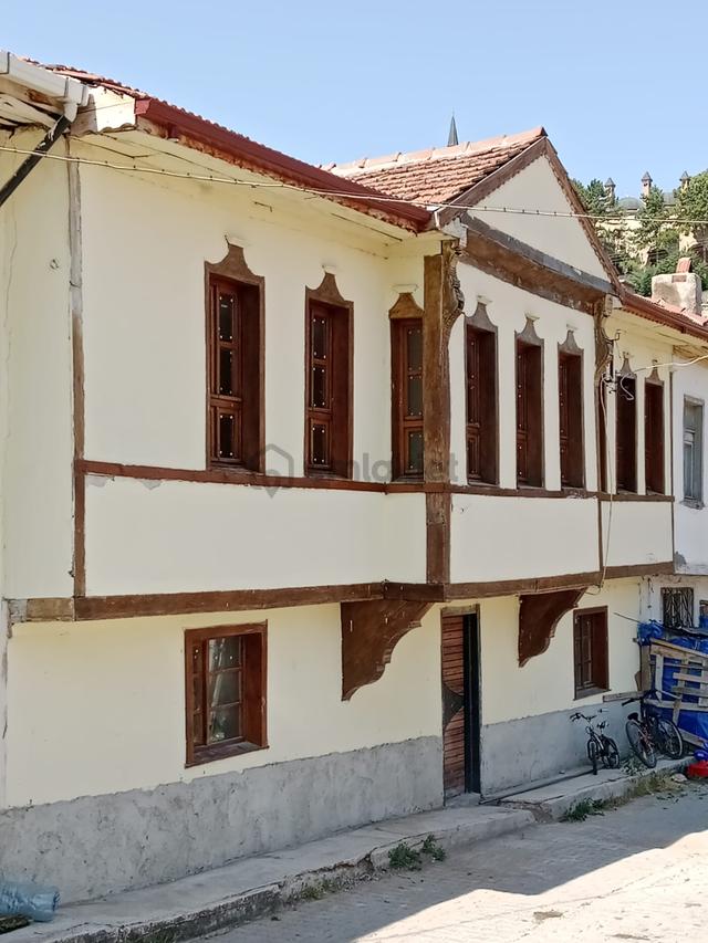 H-119 Derebenek Mahallesi Satılık 4+1 Ahşap İki Katlı Ev 4