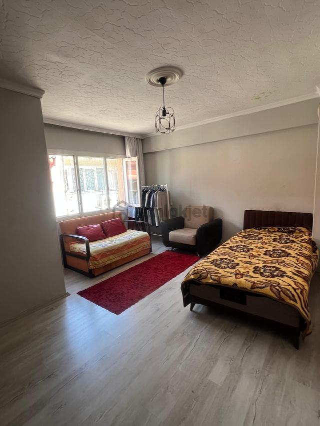 Acill Konak Kılıçreis Mah.de 3+1 100m2 Ayrı Mutfak Bakımlı Havadar Satılık Daire 4