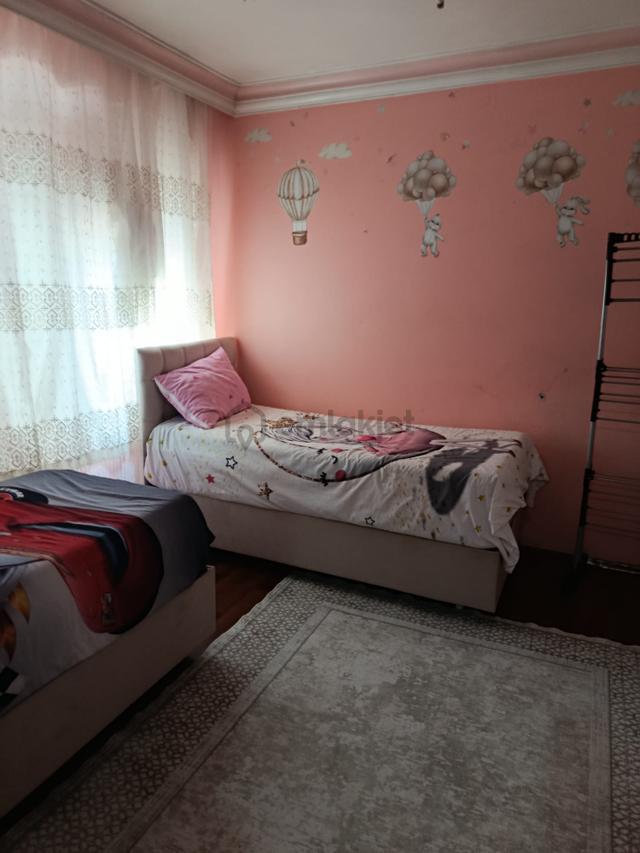 Afyon Tezcan Emlaktan Marulcu Mahallesinde 2+1 Daire 5