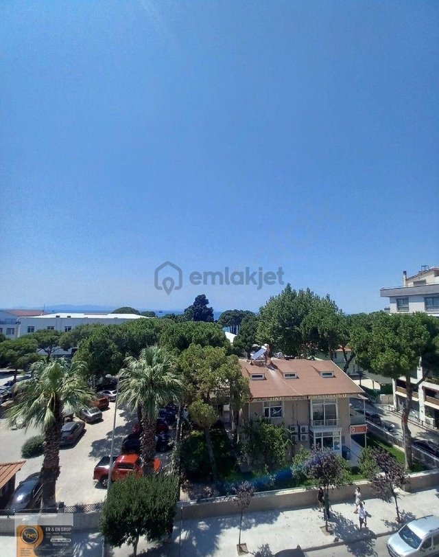 Dikili İsmetpaşa Mahallesi Merkez Ana Cadde Üzeri Kaymakamlık Karşısında Mutfak Ayrı 2+1 Satılık Dikili İsmetpaşa Mahallesi Merkez Ana Cadde Üzeri Kaymakamlık Karşısında Mutfak Ayrı 2+1 Satılık