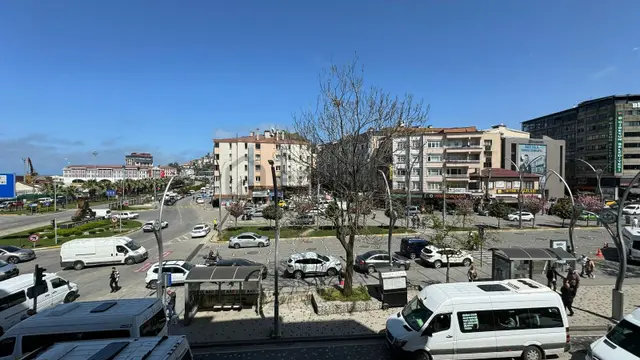 Giresun Merkez Meydan'da Kiralık Eşyalı Ofisler