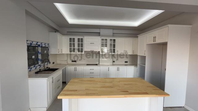 Kemalpaşa Yukarı Kızılca Satılık 199m2 Dubleks Villa 5