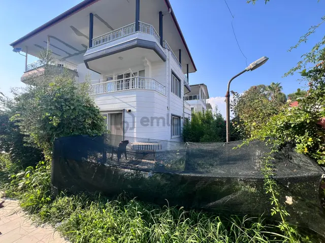 Antalya Kadriye Satılık 4+1 Satılık Villa 4