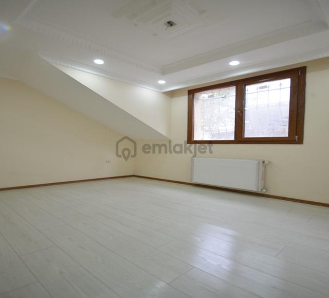 Daire Sahibi Olmak İsteyenler Bu Daireyi Görmeden Karar Vermeyin 2+1 Bahçe Kat Emsalsiz Satılık 2