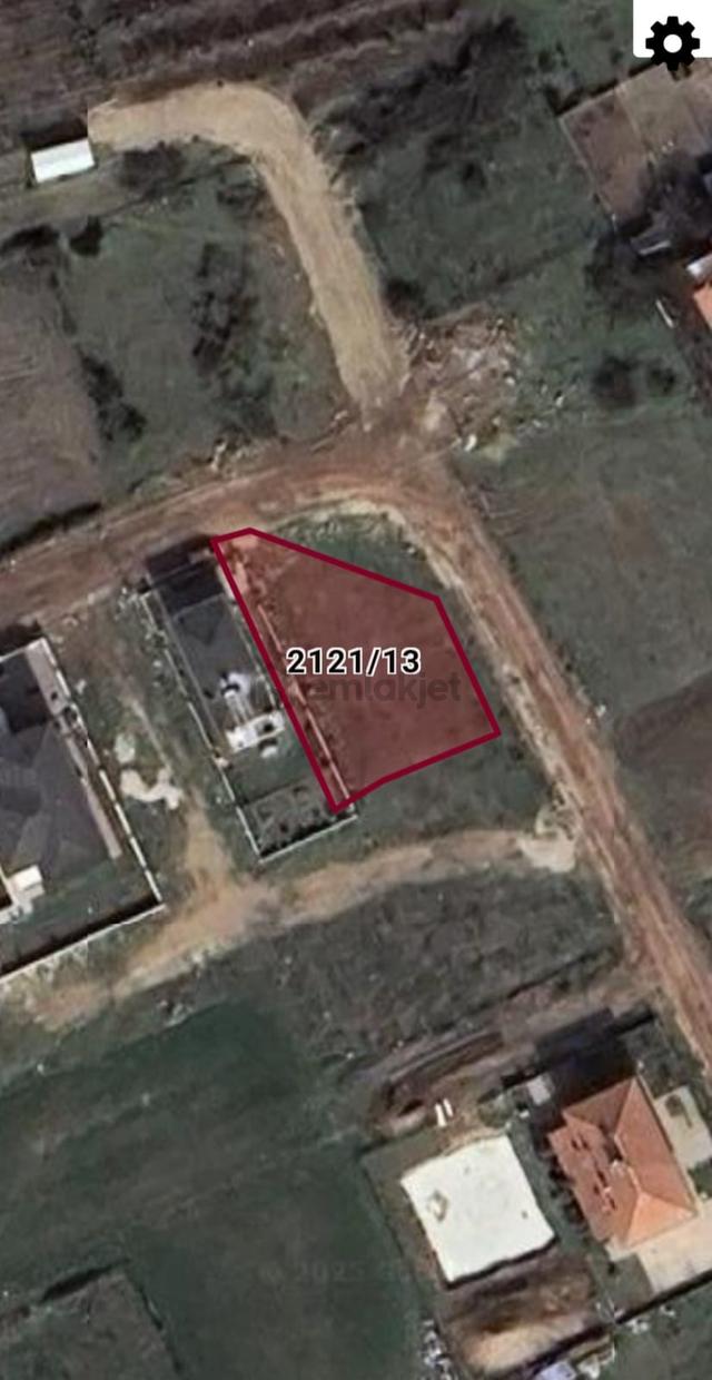 Döşemealtı Kırkgöz Yeniköy'de 558 M2 Satılık İmarlı Arsa 2