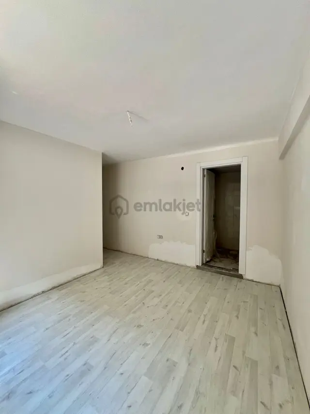 🏡 2 Anafartalar Mahallesi 🏡 ✅3+1 120 M2 6 Katlının Zemin Katı ❇️ Kapalı Mutfak 4