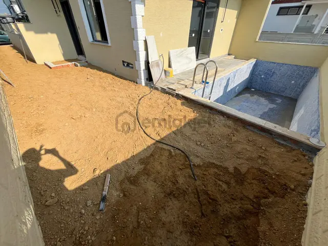 Kocaali Alandere Mah. Müstakil Bahçeli Ve Müstakil Havuzlu 4+1 Sıfır Satılık Villa 2