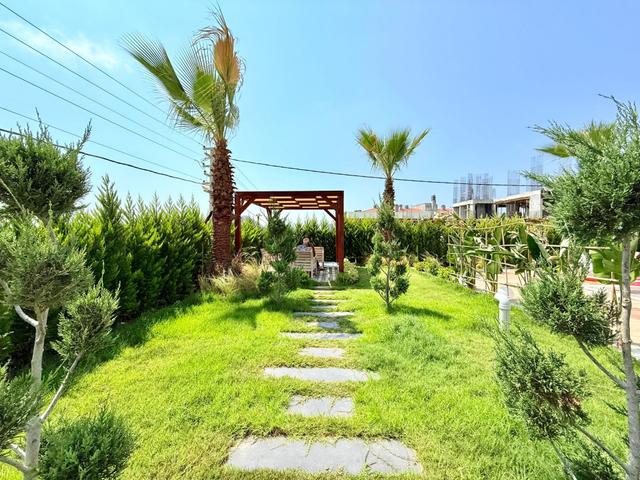Merkezi Konumlu-güvenlık-havuz-otopark-bahçe-sosyal Alan-yeni-lüx Fırsat Daireler 4
