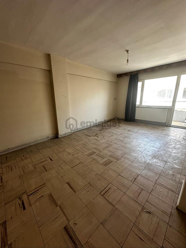 Küçük’ten Satlık Gemlik Dr Ziyada 3+1 Doğalgazlı Daire 4
