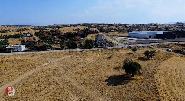 Korkuteli Bozova Mahallesi Ateşintepe'de Satılık 518m2 Köşe Arsa 2
