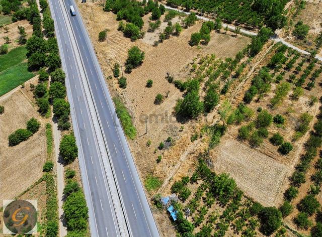 İnegöl Çitli De Asfalt Boyu Yola Cepheli Satılık Fırsat Arazi 4