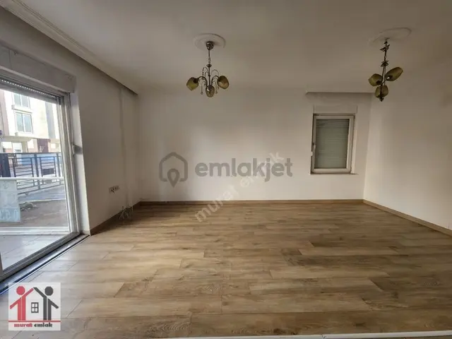 Kızıltoprak Tahtakale Market Yakını Bakımlı 2+1 Daire 1