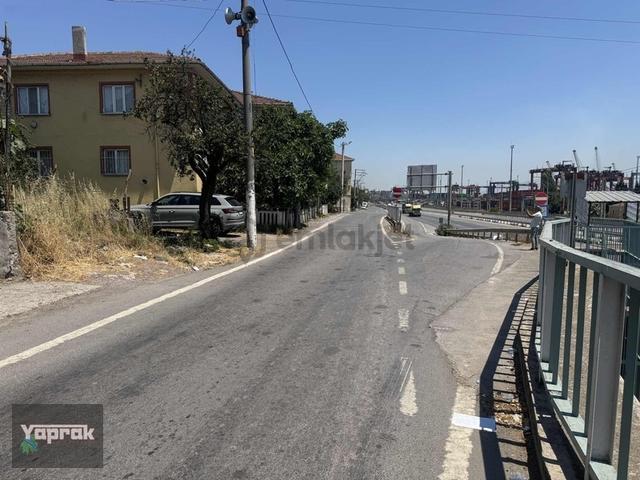 Körfez Kirazlıyalı'da Anayola Cephe Ticari Arsa 1