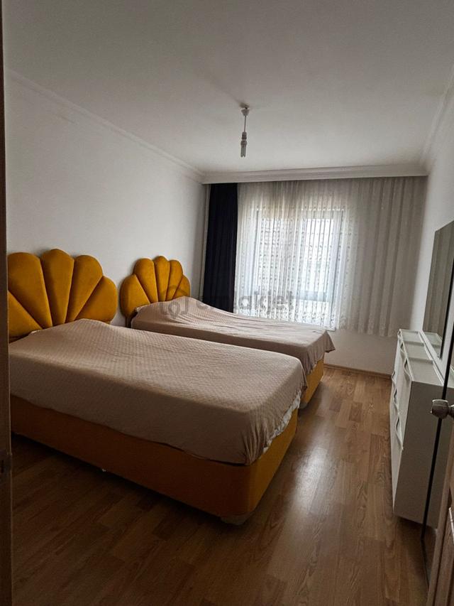 Karapürçek'te Elfida Cafe Yakını Asansörlü Ebeveyn Banyolu 5+1 Teras Balkonlu Satılık Dubleks !! 5
