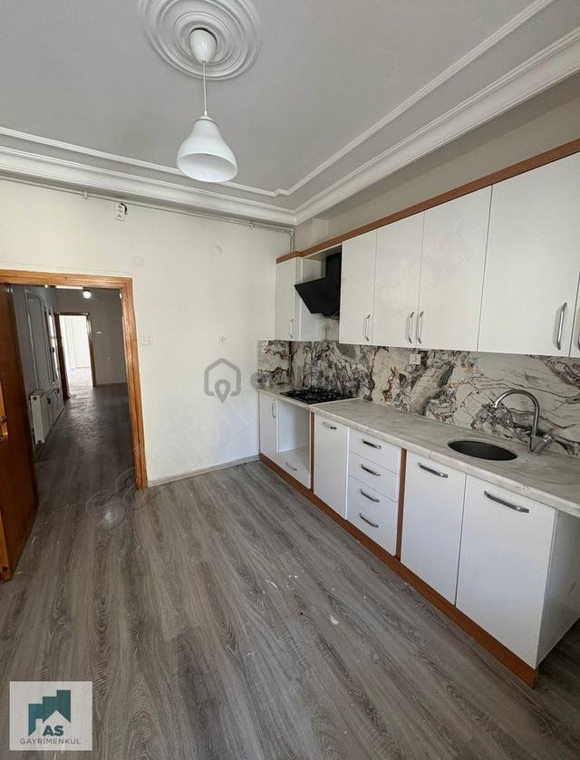 Isparta Çarşı Merkez De Ara Kat 3+1 Satılık Daire 5