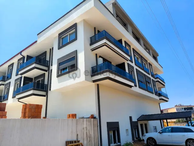 İzmir Seferihisar Ürkmez De Satılık Ara Kat Daire 3+1 2