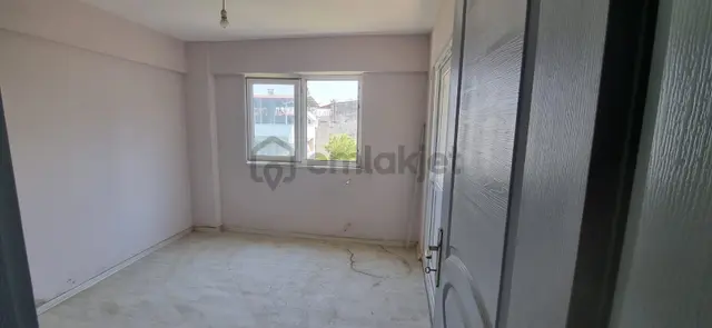 Tombul Emlaktan Zafer Mahallesinde 3+1 Kiralık Daire 5