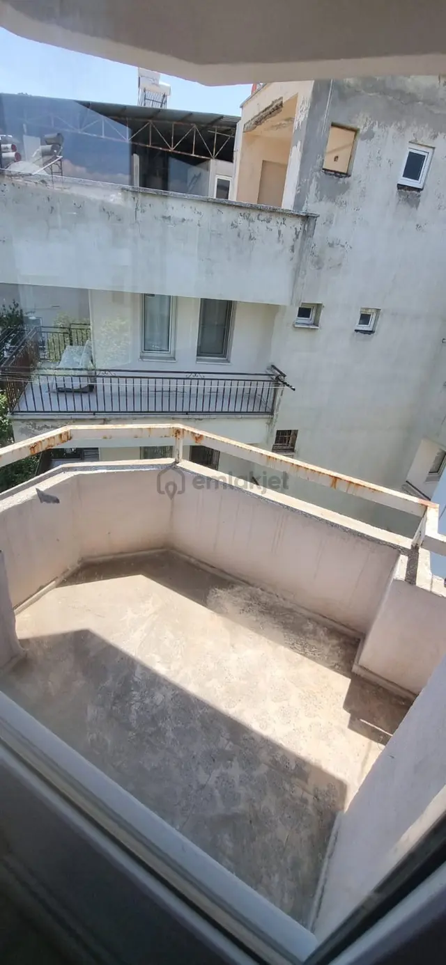 Tombul Emlaktan Zafer Mahallesinde 3+1 Kiralık Daire 2