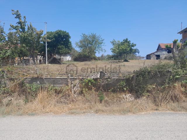 Taşlı Gecıt Satılılk Bahce Ve Tarla 3