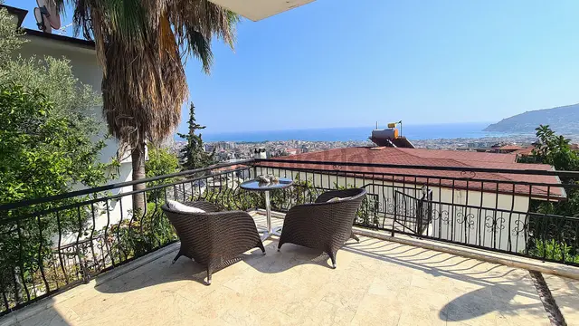 Alanya Büyükhasbahçe Mah.full Eşyalı Satılık 3+1 Villa 2