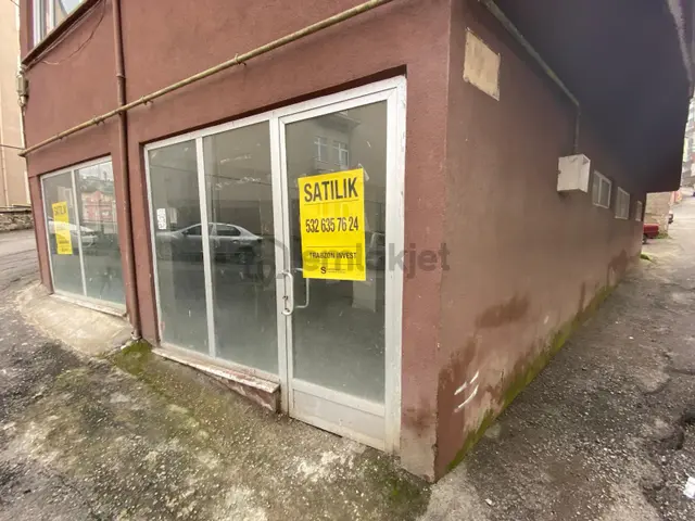 Trabzonda Kiralık Dükkan (150 M2) 2