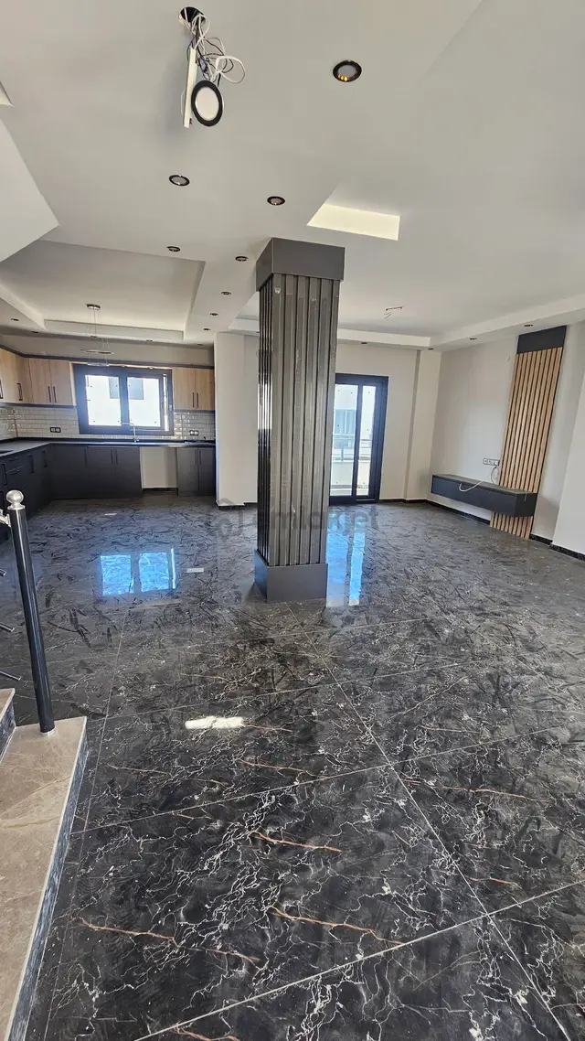 Didim'de Denize 200 Metre Mesafede Sıfır 4+1 Villa 3