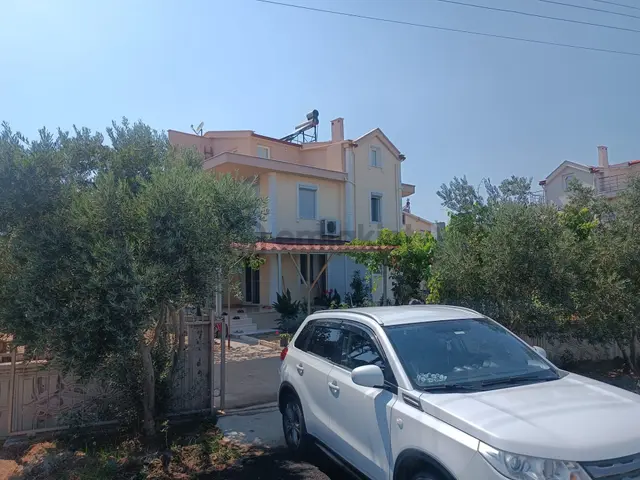 Sahibinden Altınova'da Satılık Triplex Villa 4
