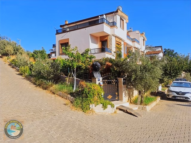 Özderede Doğa Ve Deniz Manzaralı Satılık Yazlık Kışlık Villa