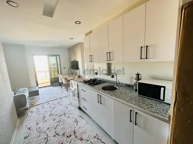 Dinç Emlaktan Satılık Ultra Lüks Eşyalı 1+1 Daire Hazır Kiracı 16.000₺ Oturmaktadır 3
