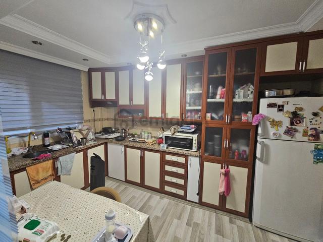 Seyhan Da Meydan Mh 100 Mt 3 Katlı Müstakil Ev Köşe Başı Full Yapılı 4