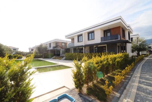 Irmaksudan Güre De Tasarım Harikası Ultra Lüx Satılık 3+1 Villa 1