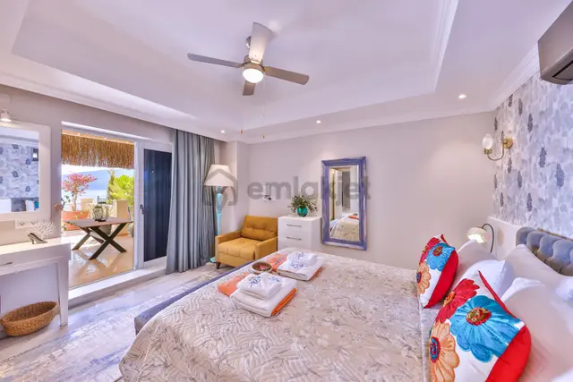 Kalkan Komurlukte Eşsiz Manzaralı Lüks Villa – Yatırım Fırsatı 4
