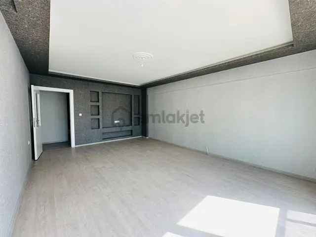 Başpınar'da E.banyolu Full Yapılı 3+1 Ara Kat Satılık Daire !! 5