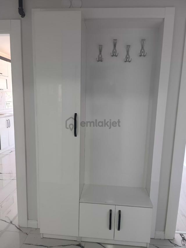 Segmenlerde 3+1 Ara Katta Göl Manzaralı Daire 5