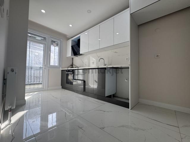 Next House'dan, Bahçelievler Merkez'de 5+2 230m2, Lüks Daire 4