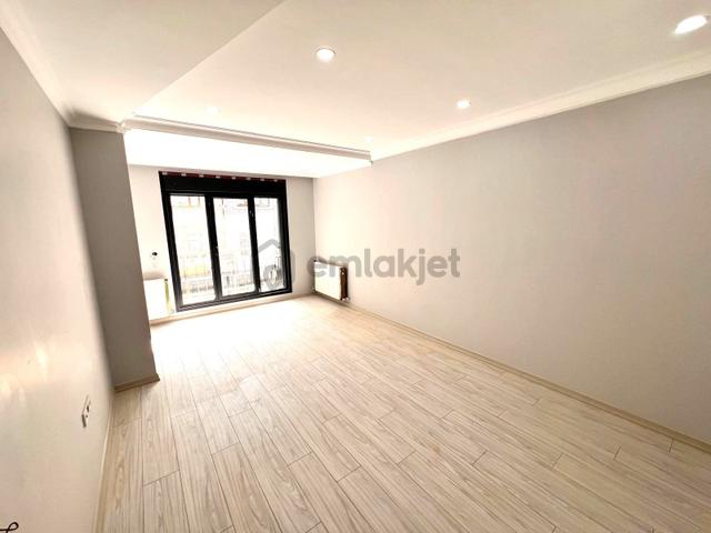 Seba'dan Sefaköy Merkezde 2+1 90m2 Sıfır Asansörlü Satılık 1.kat 5