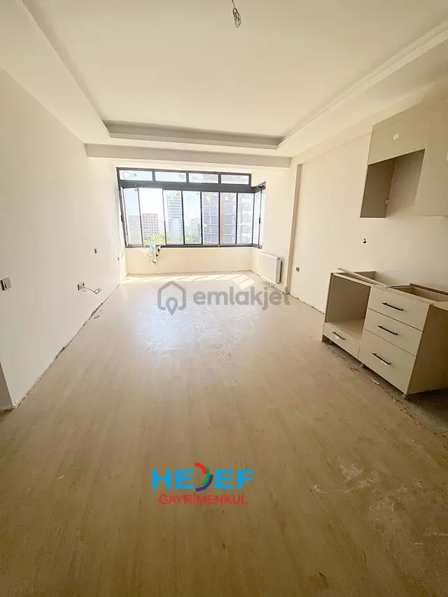 Hedef'ten Tece'de Gmk'ya Sıfır Geniş Satılık 2+1 Daire 3