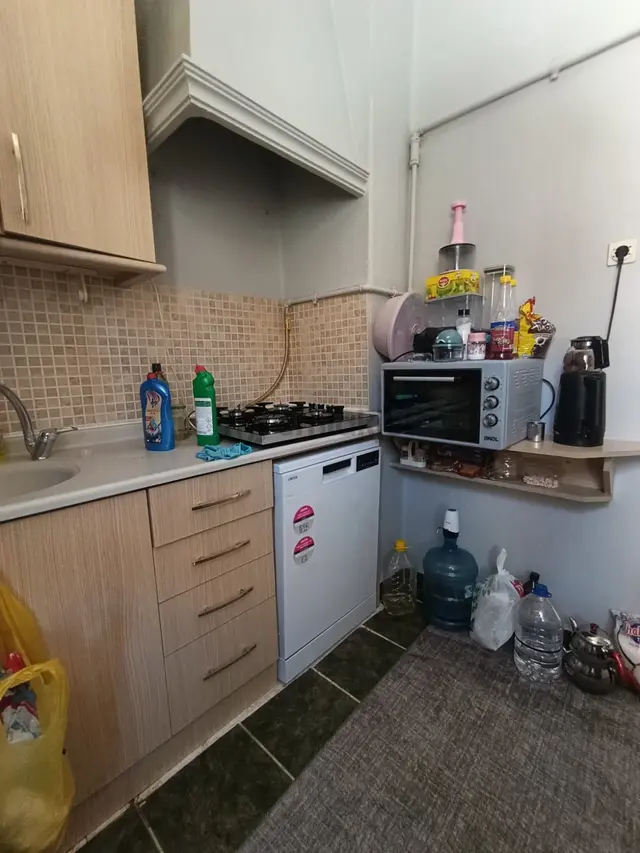 Yenimahallede Satılık 2+1 Ara Kat Daire 2