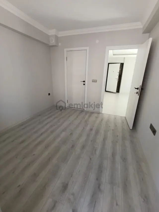 Balıkesir Bandırma Sunullah Mah. 2+1 Satılık Sıfır Daire Merkezi Konumda 4