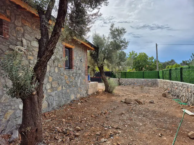 Stop'tan Harika Fırsat 1 Villa Fiyatına 2 Havuzlu Villa 3